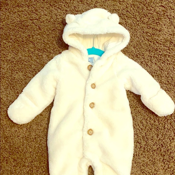 Cute Winter outfit for baby (boy or girl) - Picture 1 of 6